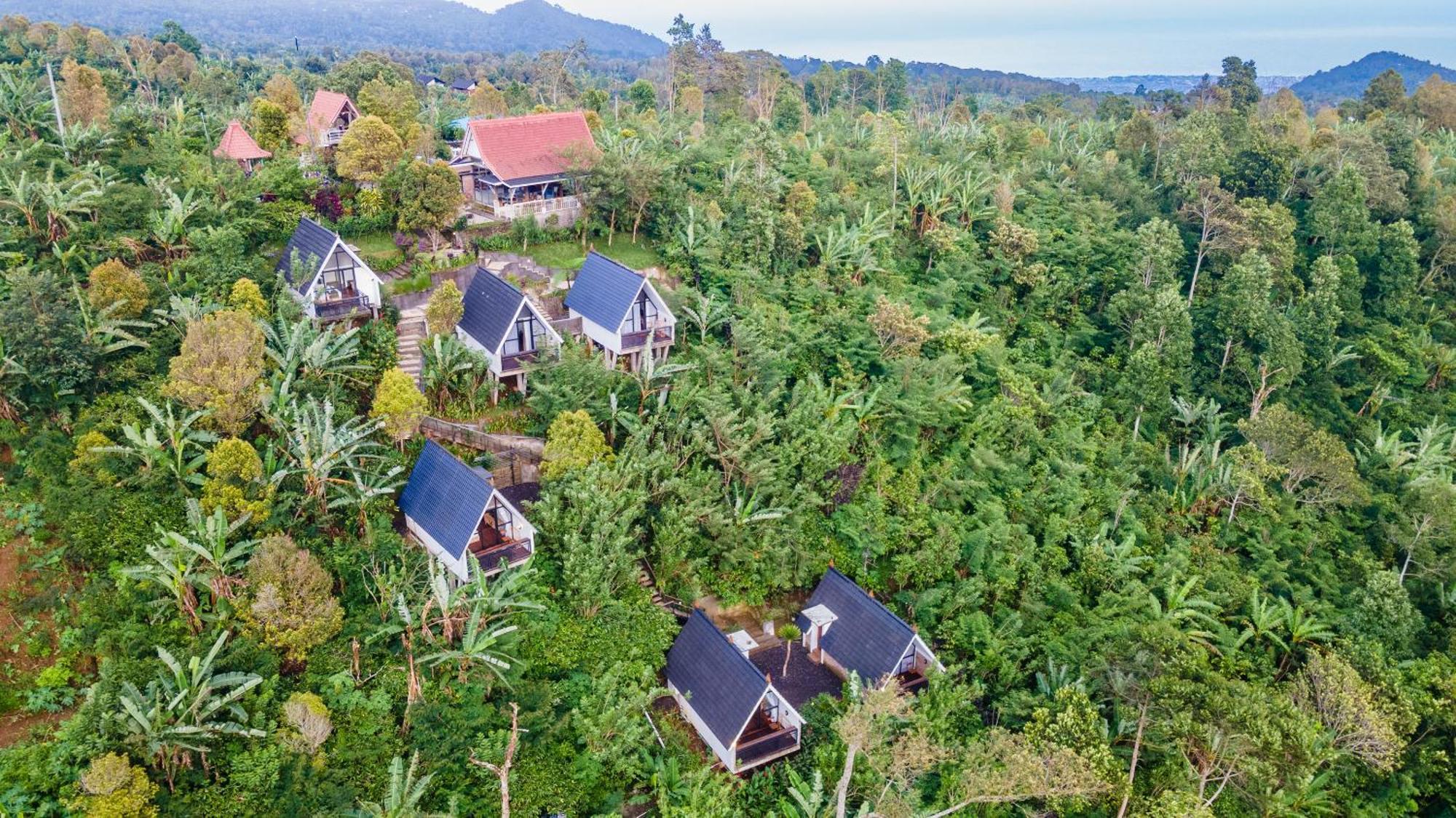 Slope Glamping *